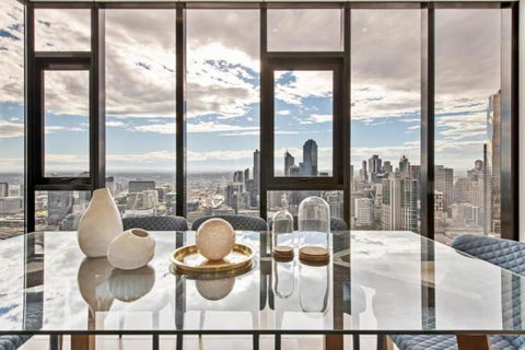 Experience Platinum Hotel Apartments - SA Accommodation 14