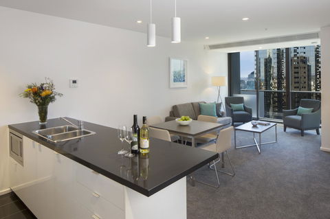 City Tempo - Power St - SA Accommodation 25