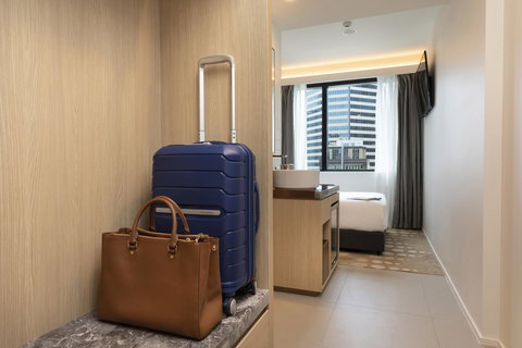 Ibis Melbourne Central - SA Accommodation 39