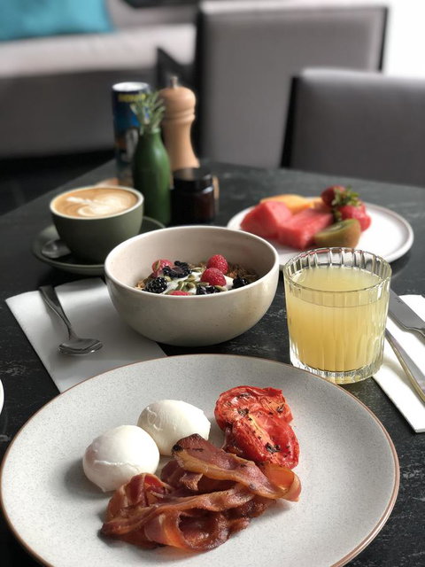 Ibis Melbourne Central - SA Accommodation 13