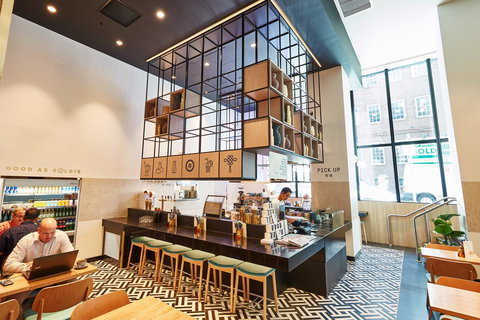 Ibis Melbourne Central - SA Accommodation 24