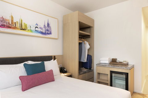 Ibis Melbourne Central - SA Accommodation 25