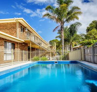 Allambi Holiday Apartments - SA Accommodation