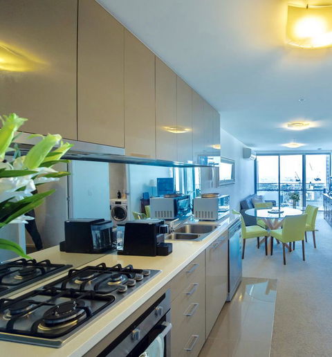 Luxury Apartments With View - SA Accommodation 3