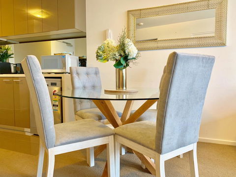 Luxury Apartments With View - SA Accommodation 4