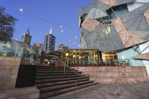 City Tempo â€“ Southbank Collection - SA Accommodation 9