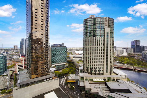 Corporate Keys - Freshwater Place - SA Accommodation 29