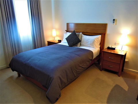 Plough Hotel - SA Accommodation 6