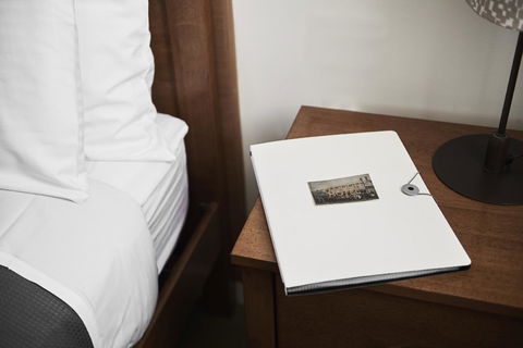 Plough Hotel - SA Accommodation 10