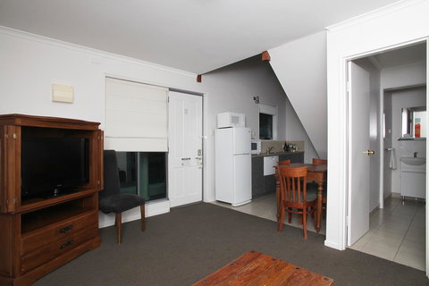 Quality Inn & Suites The Menzies - SA Accommodation 26