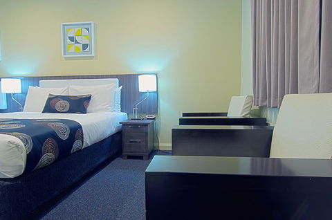 Park Squire Motor Inn & Serviced Apartments - SA Accommodation 4