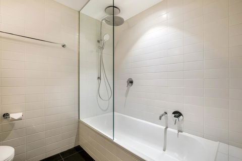 Stylish Apartment In Unique Church Development - SA Accommodation 11