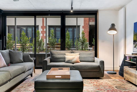 Stylish Apartment In Unique Church Development - SA Accommodation 4