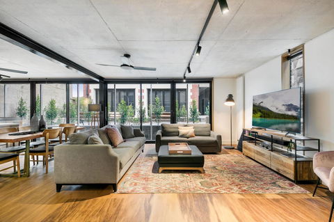 Stylish Apartment In Unique Church Development - SA Accommodation 1