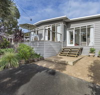 Sunset on Scott - Relax in tranquility  style - SA Accommodation