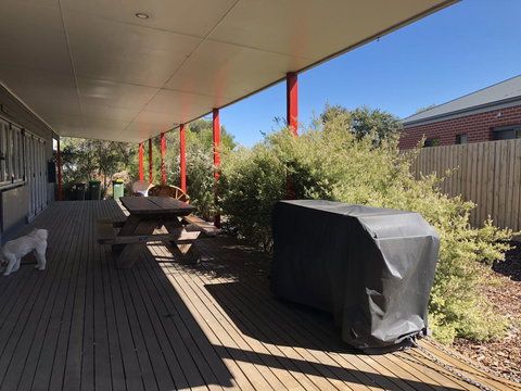 Beautiful, Cosy And Quiet - SA Accommodation 23