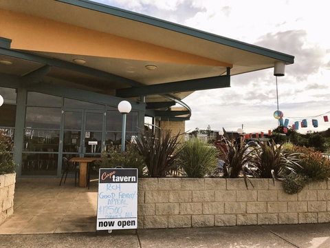 Beautiful, Cosy And Quiet - SA Accommodation 8