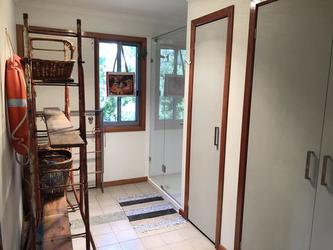 Beautiful, Cosy And Quiet - SA Accommodation 31