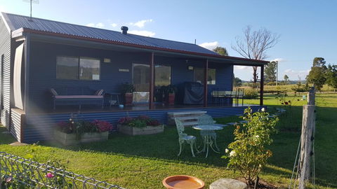 The Wattle Lodge - SA Accommodation 3