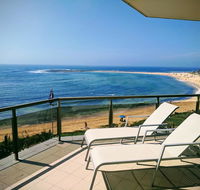 Toowoon Bay Beachfront Apartment - SA Accommodation