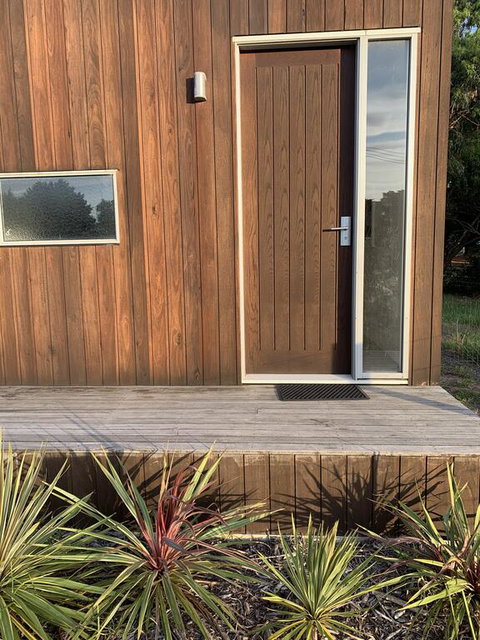 Tranquil Getaway Wifi Netflix Pet Friendly - SA Accommodation 2