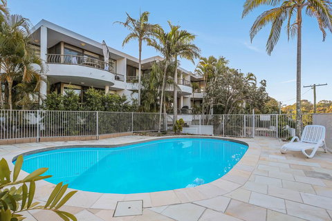 Walk To The Beach, Sunshine Beach - SA Accommodation 1