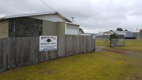 Waratah Falls Holiday Unit - SA Accommodation 2