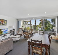 Waterfront resort living with space for the family - SA Accommodation
