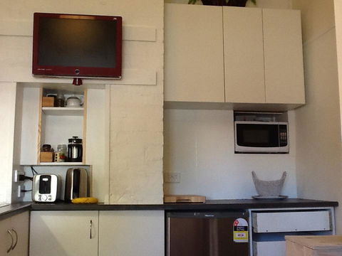 Redruth Cottage - SA Accommodation 15