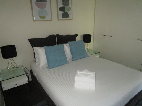 Harbour Escape Apartments Docklands - SA Accommodation 12