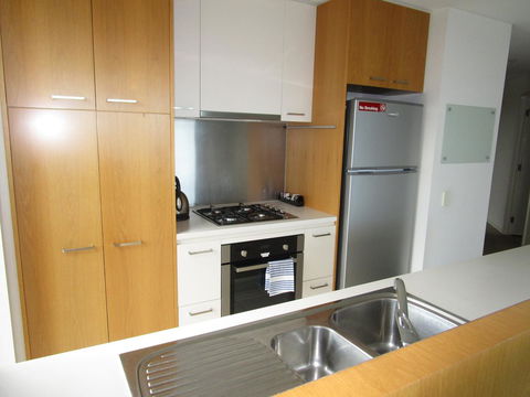 Harbour Escape Apartments Docklands - SA Accommodation 2