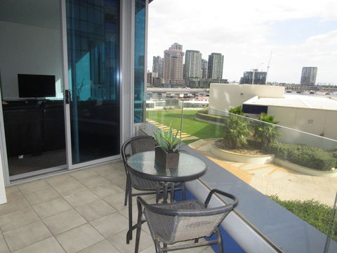 Harbour Escape Apartments Docklands - SA Accommodation 18