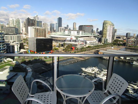 Harbour Escape Apartments Docklands - SA Accommodation 10