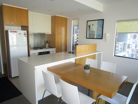Harbour Escape Apartments Docklands - SA Accommodation 9