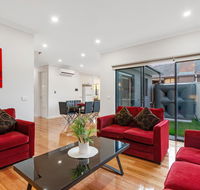 Biggs Villas Melbourne - SA Accommodation