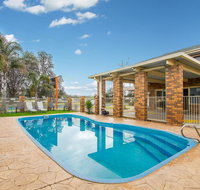 Hybiscus Waterfront Apartments - SA Accommodation