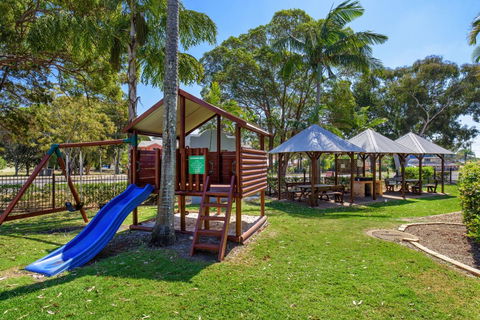 Rainbow Getaway Holiday Apartments - SA Accommodation 15