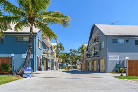 Rainbow Getaway Holiday Apartments - SA Accommodation 16
