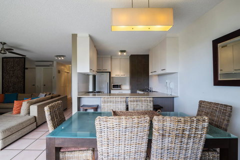 Sunseeker Holiday Apartments - SA Accommodation 32