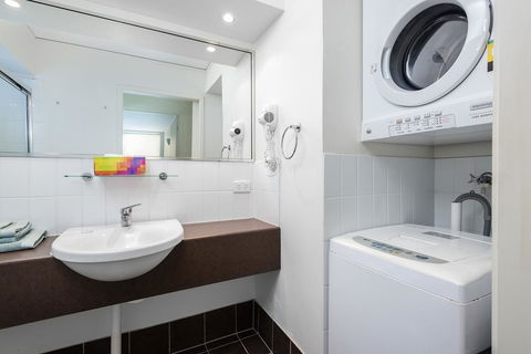Coloured Sands - Rainbow Beach Resort - 5 Mins To Beach - SA Accommodation 10