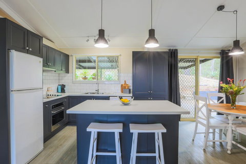 Bed & Breakfast 1 Bedroom Guest House - SA Accommodation 10