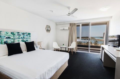 Greenmount Beach House - SA Accommodation 12