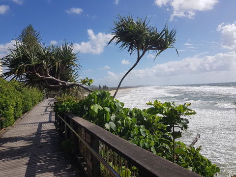 Beach House On Jones Parade, Central Coolum Beach - SA Accommodation 12