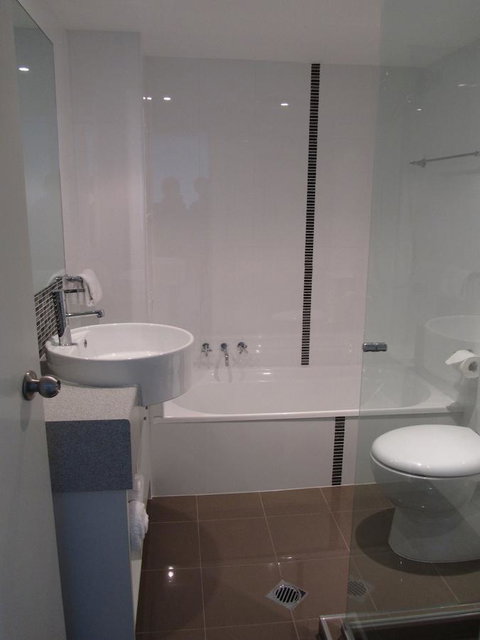 Le Beach Apartments - SA Accommodation 14