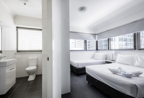 George Williams Hotel - SA Accommodation 32