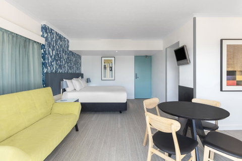 Vibe Hotel Gold Coast - SA Accommodation 35