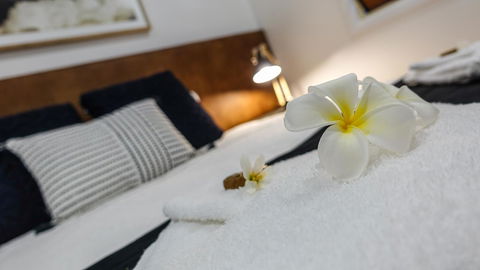 Blue Summit Hideaway - SA Accommodation 39