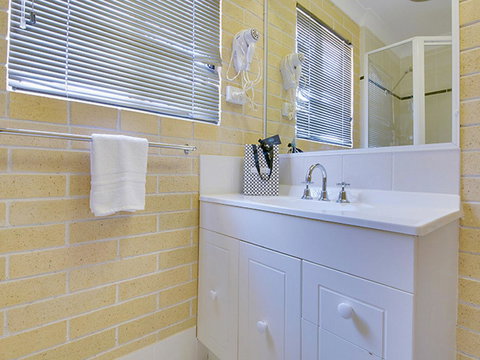 Murray Street Apartments - SA Accommodation 14