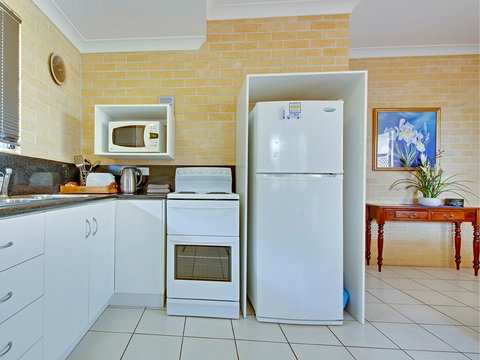 Murray Street Apartments - SA Accommodation 16