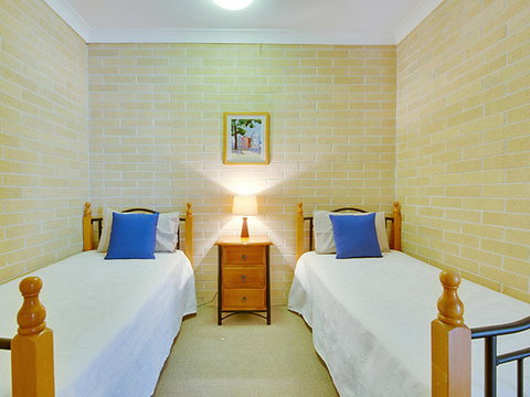 Murray Street Apartments - SA Accommodation 18